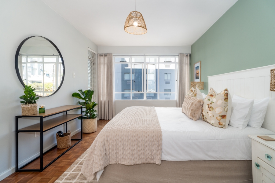 1 Bedroom Property for Sale in Green Point Western Cape